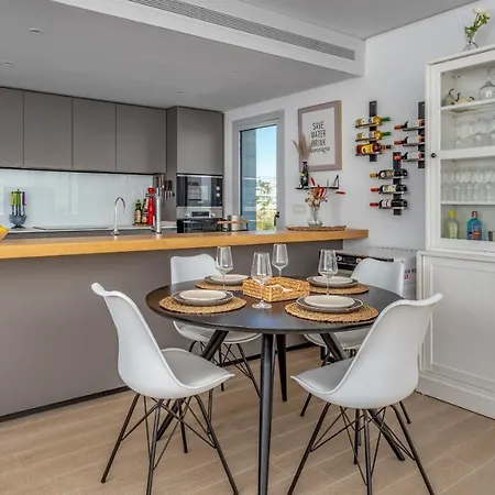 Lux Med One By Costarentals - Ref 191 Appartement